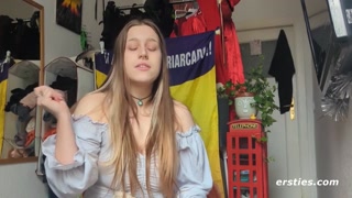 Assista Karma's Favourite Models: Fucking Machine 2 no GEEZ.TUBE - os melhores vídeos