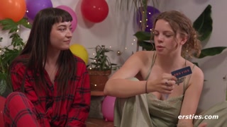 Pierced, Tattooed, and in Lingerie - porn percuma di GEEZ.TUBE