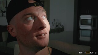 Blowjob Brigade Shares Pie - porno gratuit sur GEEZ.TUBE