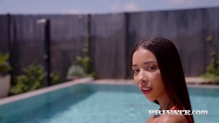 Small Tits, Big Personality: Lia Lin - gratis porno op GEEZ.TUBE
