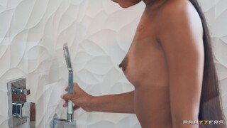 Her New Tattoo, His Pleasure - porn gratis di GEEZ.TUBE