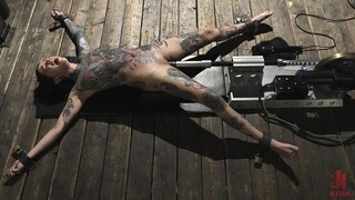 Bondage and Fucking Machines: Krysta Kaos - gratis porr på GEEZ.TUBE