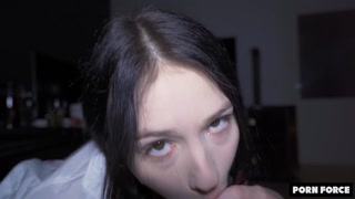 GEEZ.TUBE에서 Teen Squirts 3 Times with Athletic Fucker!을(를) 시청하세요 - 최고의 비디오