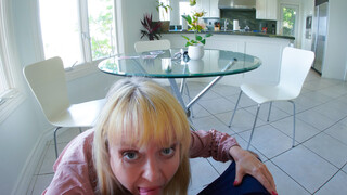 Grandma's Pal Pornstar Performance - porn gratis di GEEZ.TUBE