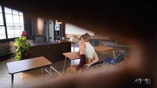 Schoolgirl Sucks Janitor's Cock in Missionary - free porn on GEEZ.TUBE