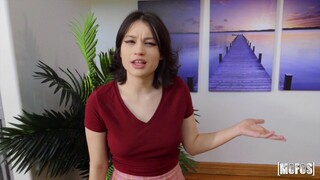 Watch Stopover Seduction on GEEZ.TUBE - the best videos