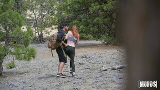 Natural Setting for Spanking and Doggystyle - porno gratuito su GEEZ.TUBE