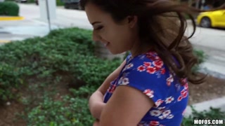 Guarda Karlie Brooks' Pussy Tease su GEEZ.TUBE - i migliori video