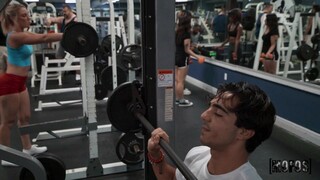 Bekijk Treadmill Tail - Blowjob & Fingering Before Sex op GEEZ.TUBE - de beste video's