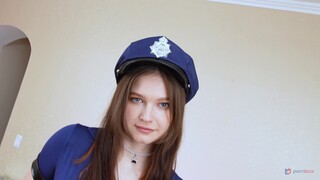 Young Babe Yanik Deep Throats and Rides Big Italian Dick - pornô grátis no GEEZ.TUBE