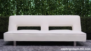 Halle takes BBC in casting facial scene - porno gratuit sur GEEZ.TUBE