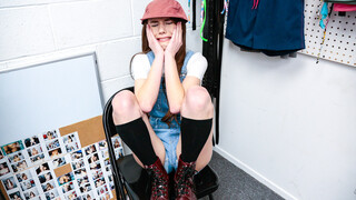  The Saucy Crook Starring Sia Wood, Dorian Del Isla  - kostenlose Pornos auf GEEZ.TUBE