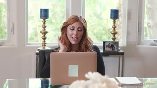 Lauren Phillips' Long Hair and Big Tits Shine in Office - หนังโป๊ฟรีที่ GEEZ.TUBE