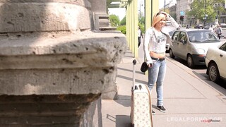 Stranger Gives Angel Black a Hardcore Anal Fucking - darmowe porno na GEEZ.TUBE