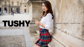 Obejrzyj Lesbian Fun on the Job with Tori and Misha na GEEZ.TUBE - najlepsze filmy