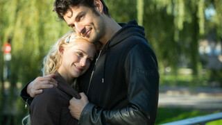 Amsterdam Sex: Beautiful Czech Couple - phim khiêu dâm miễn phí trên GEEZ.TUBE