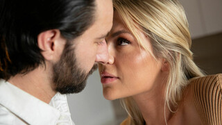 Russian Rendezvous with Zlata - porno gratis en GEEZ.TUBE